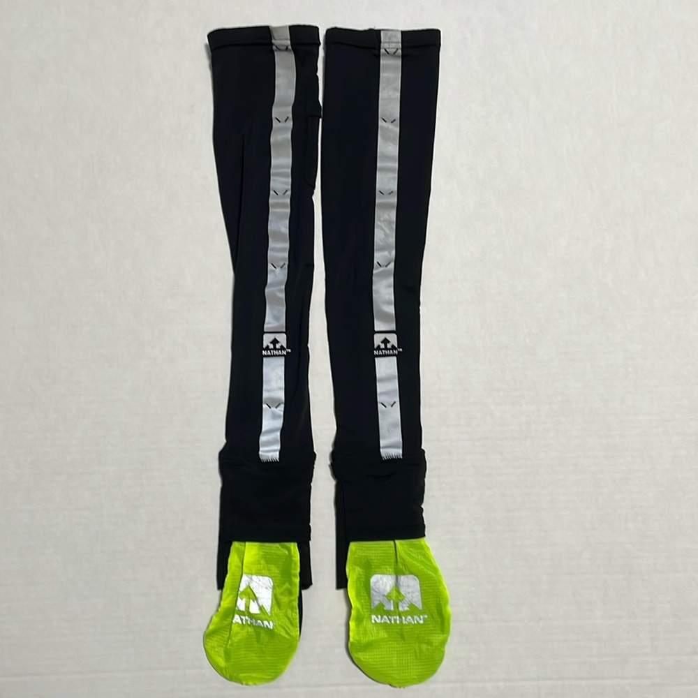 Nathan Sports Running Sleeves, Size Small/Medium